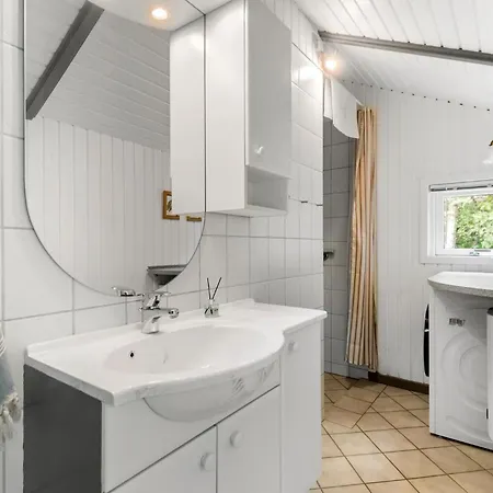 別荘 Two Bedroom Beautiful In *