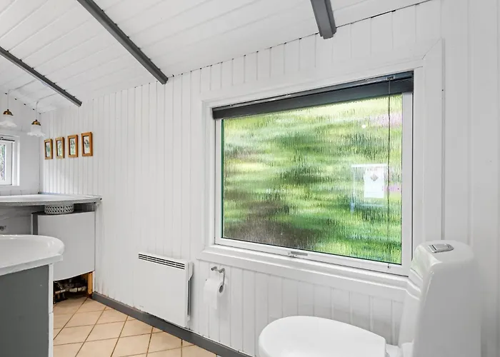 Hébergement de vacances Two Bedroom Beautiful In *