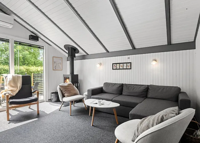 Two Bedroom Beautiful In Hemmet