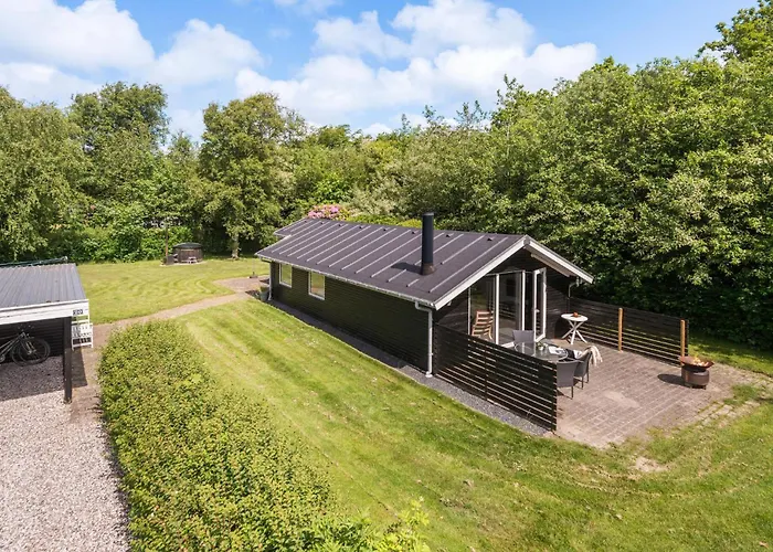 Two Bedroom Beautiful In * Hemmet